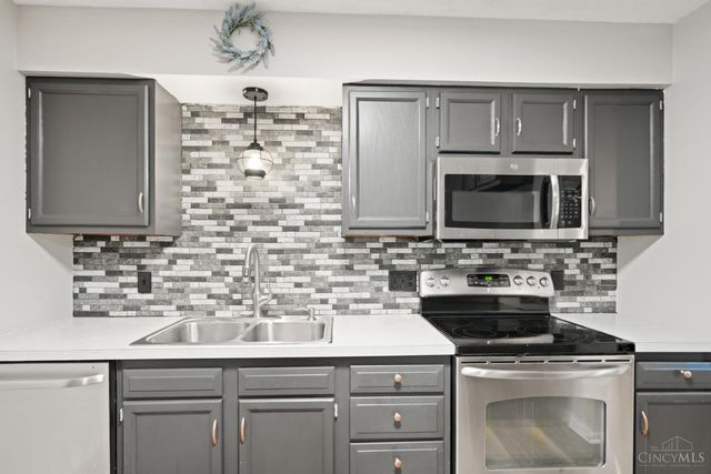 117 Deerview Court, Harrison, OH 45030