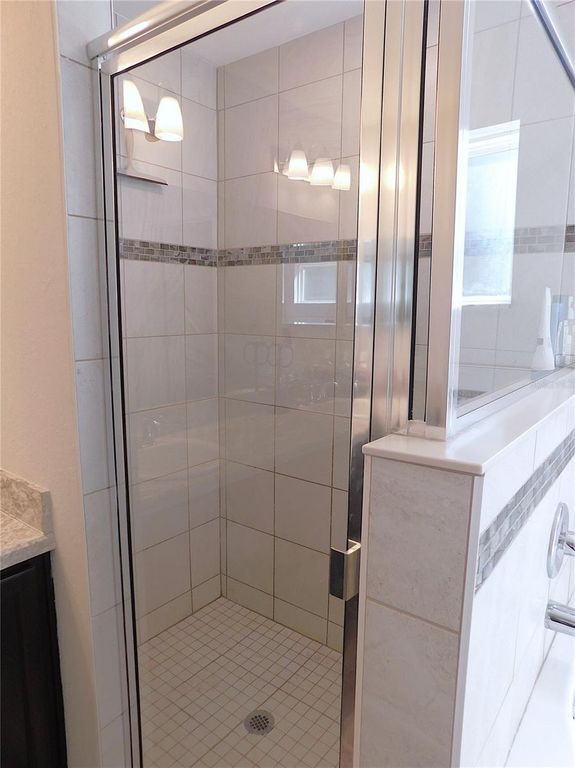 Image 24 of property listing at 5902 SW 115TH STREET ROAD, Ocala, FL 34476