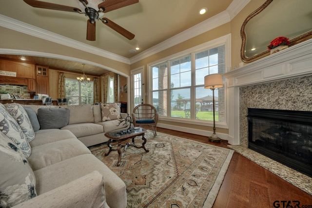 1257 Hideaway Ln West, Hideaway, TX 75771