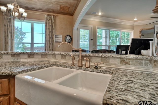 1257 Hideaway Ln West, Hideaway, TX 75771