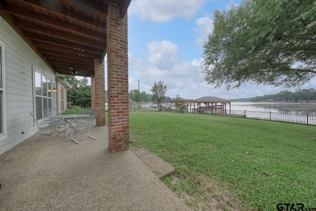 1257 Hideaway Ln West, Hideaway, TX 75771