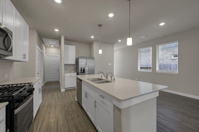 9522 Sugar Berry Drive, Conroe, TX 77385