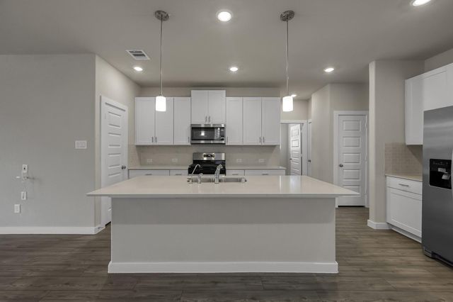 9522 Sugar Berry Drive, Conroe, TX 77385