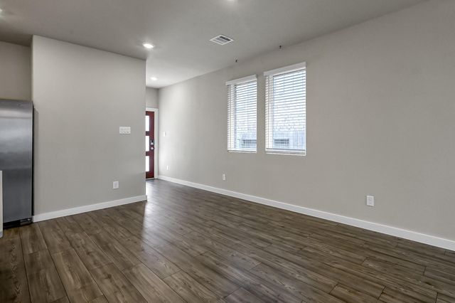 9522 Sugar Berry Drive, Conroe, TX 77385