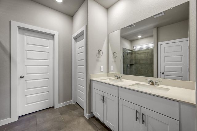 9522 Sugar Berry Drive, Conroe, TX 77385