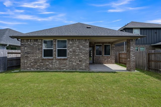 9522 Sugar Berry Drive, Conroe, TX 77385