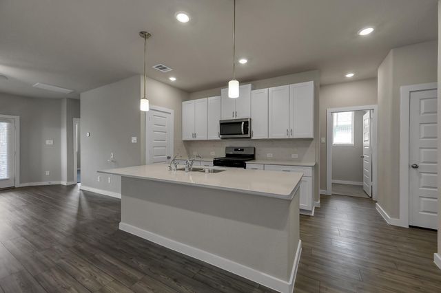 9522 Sugar Berry Drive, Conroe, TX 77385
