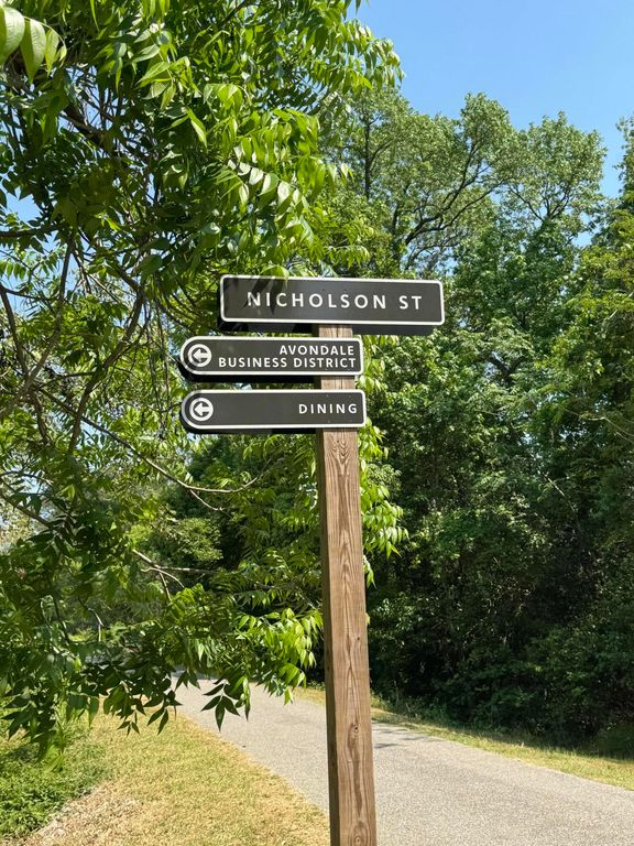 Image 46 of property listing at 1 Colleton Drive, Charleston, SC 29407