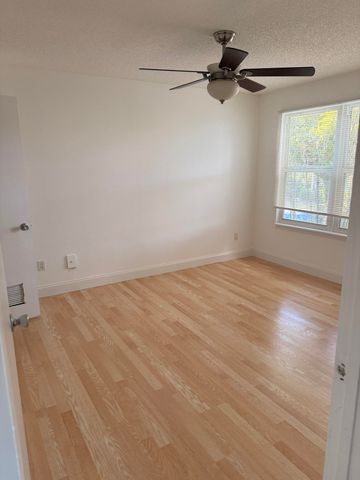 2313 N Congress Avenue 26, Boynton Beach, FL 33426