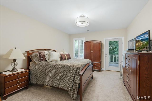 1215 Silver Fern Drive, Lake St Louis, MO 63367