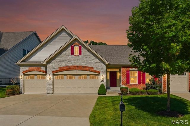 1215 Silver Fern Drive, Lake St Louis, MO 63367