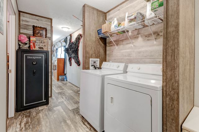 2320 Center Point Rd, Cumberland Furnace, TN 37051