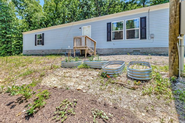 2320 Center Point Rd, Cumberland Furnace, TN 37051