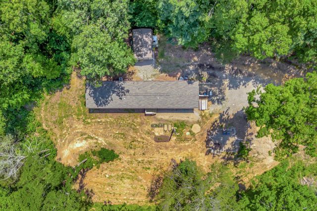 2320 Center Point Rd, Cumberland Furnace, TN 37051