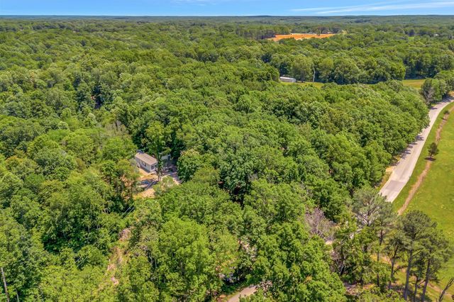 2320 Center Point Rd, Cumberland Furnace, TN 37051