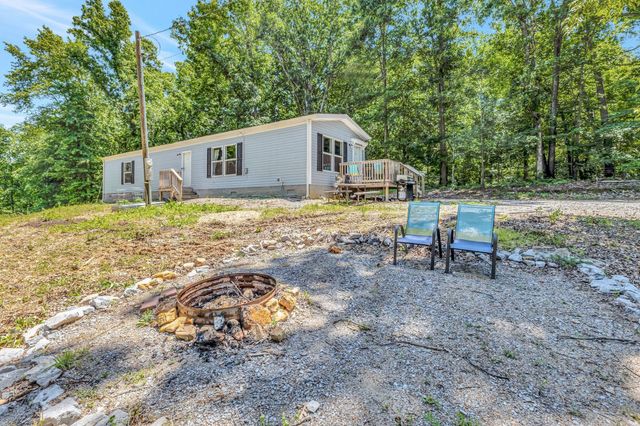 2320 Center Point Rd, Cumberland Furnace, TN 37051