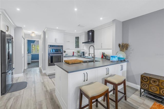 117 YACHT CLUB LANE, Tierra Verde, FL 33715