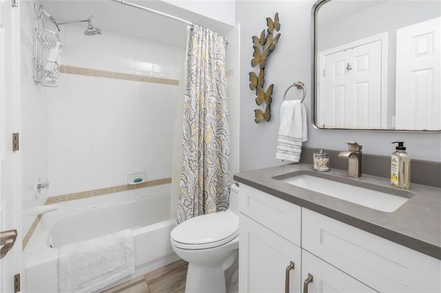 117 YACHT CLUB LANE, Tierra Verde, FL 33715