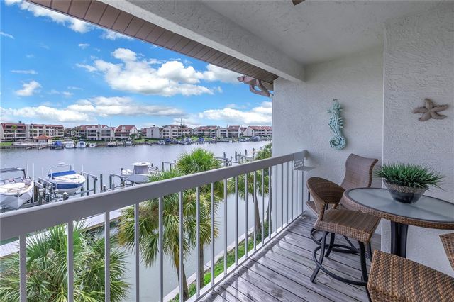 117 YACHT CLUB LANE, Tierra Verde, FL 33715