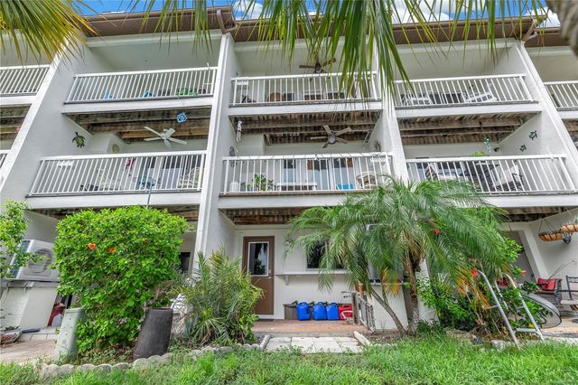 117 YACHT CLUB LANE, Tierra Verde, FL 33715