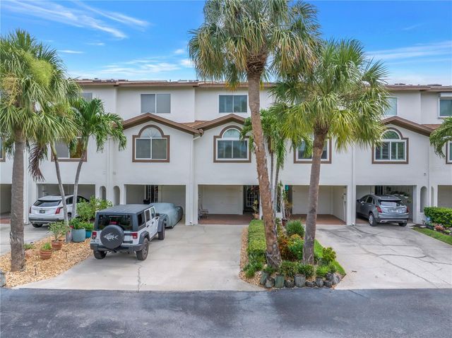 117 YACHT CLUB LANE, Tierra Verde, FL 33715
