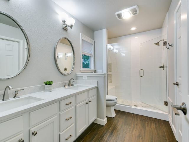 5 Sunset CIR, Wimberley, TX 78676