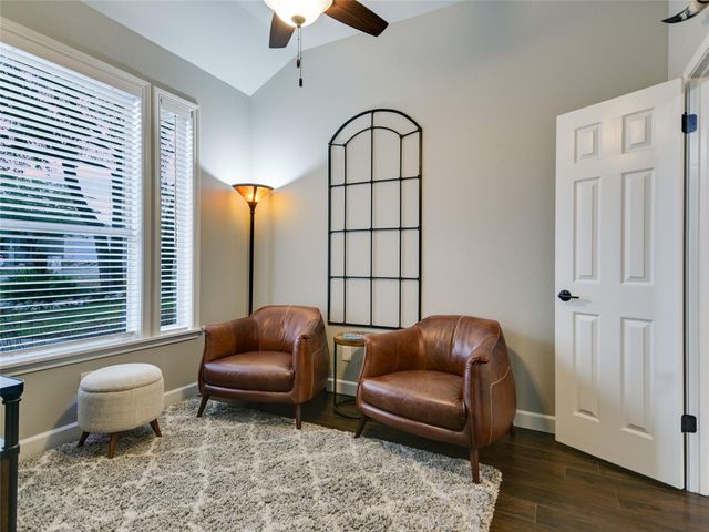 5 Sunset CIR, Wimberley, TX 78676