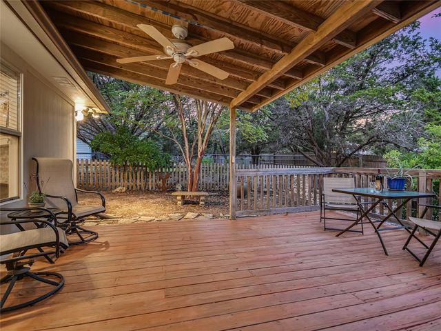 5 Sunset CIR, Wimberley, TX 78676