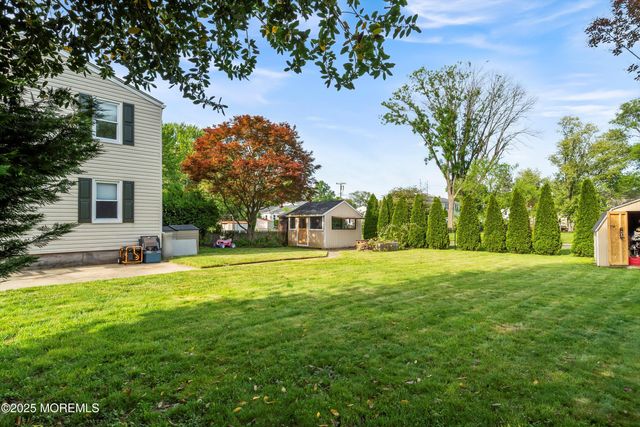 106 Barker Avenue, Shrewsbury Twp, NJ 07724