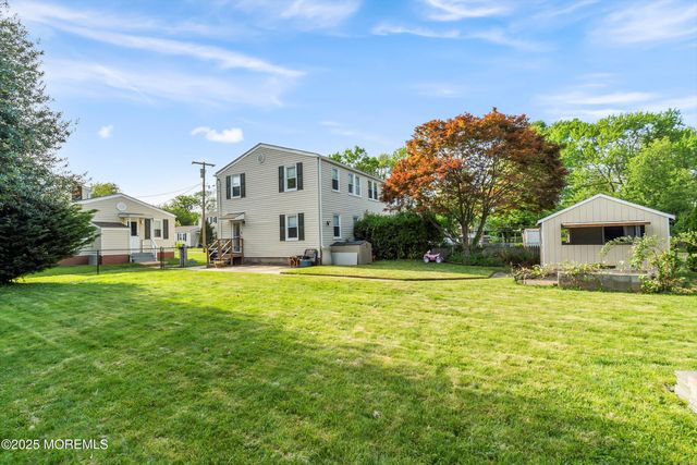 106 Barker Avenue, Shrewsbury Twp, NJ 07724