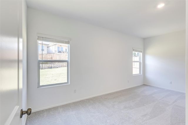 163 Cibolo Creek LOOP, Bastrop, TX 78602