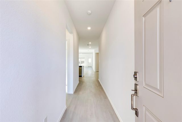 163 Cibolo Creek LOOP, Bastrop, TX 78602