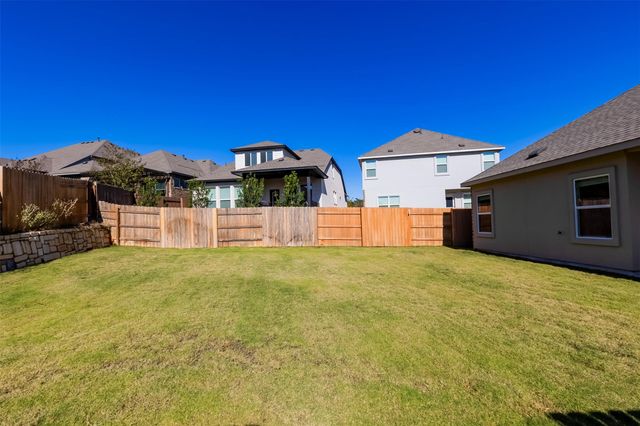 163 Cibolo Creek LOOP, Bastrop, TX 78602