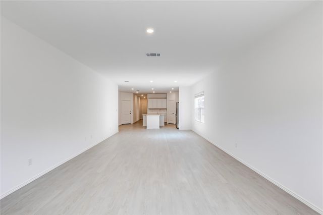 163 Cibolo Creek LOOP, Bastrop, TX 78602