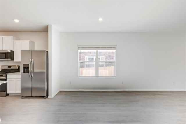 163 Cibolo Creek LOOP, Bastrop, TX 78602