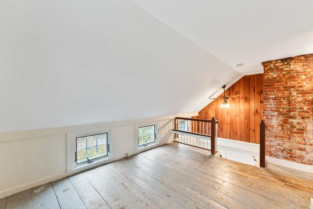 49 Exeter Road, North Hampton, NH 03862