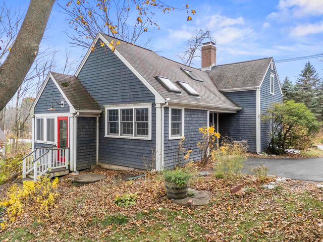 49 Exeter Road, North Hampton, NH 03862
