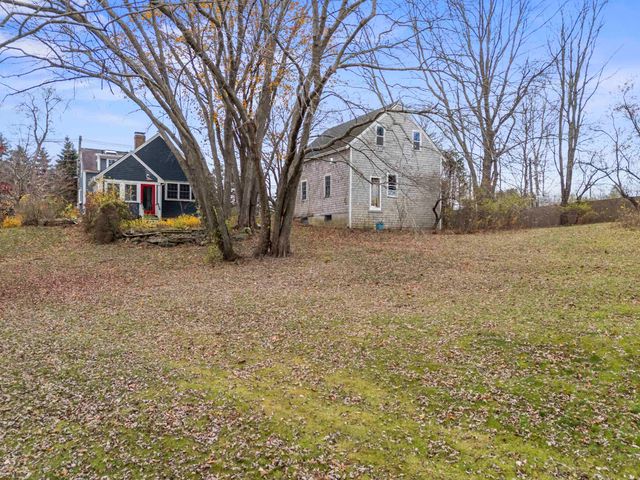 49 Exeter Road, North Hampton, NH 03862