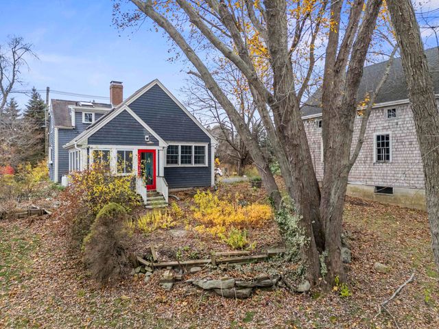 49 Exeter Road, North Hampton, NH 03862