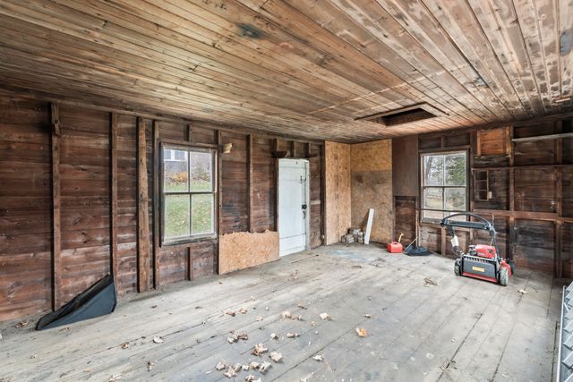 49 Exeter Road, North Hampton, NH 03862