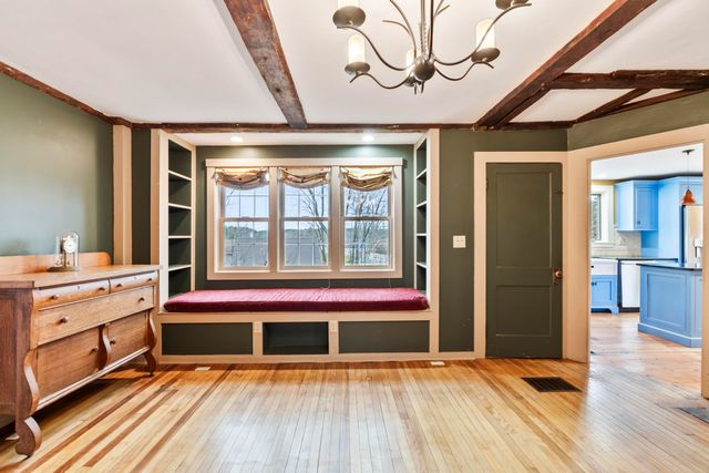 49 Exeter Road, North Hampton, NH 03862