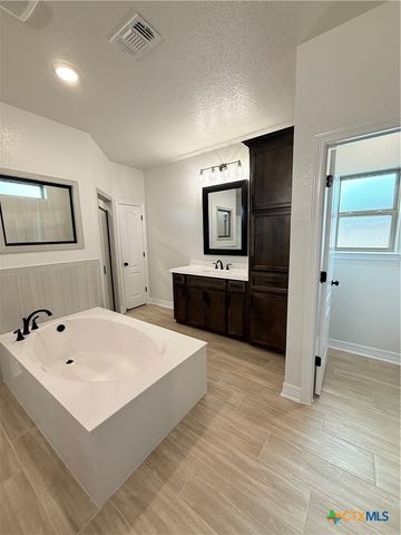 5602 Kemosabe Drive, Killeen, TX 76542