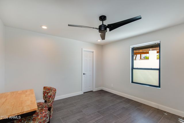 2409 E SOLANO Drive, Phoenix, AZ 85016