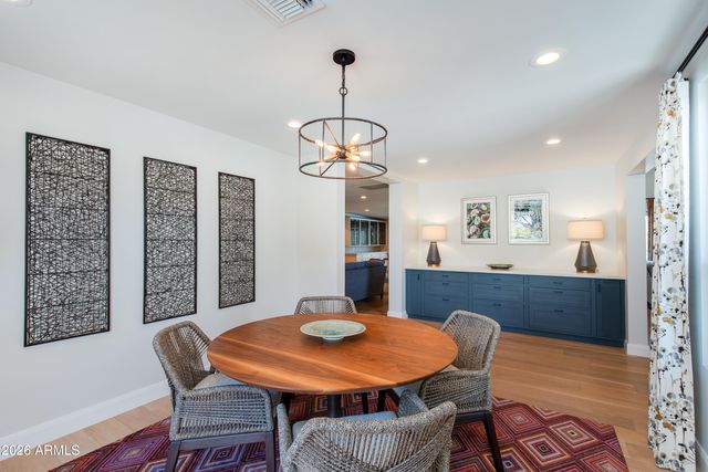 2409 E SOLANO Drive, Phoenix, AZ 85016
