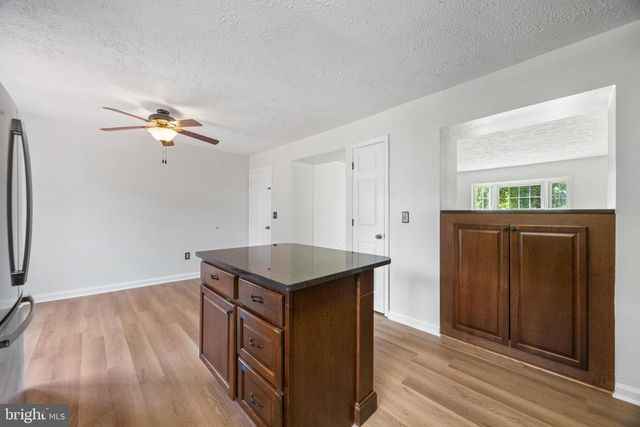 313 COOL BREEZE CT, Pasadena, MD 21122