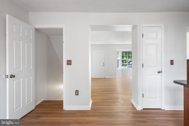 313 COOL BREEZE CT, Pasadena, MD 21122