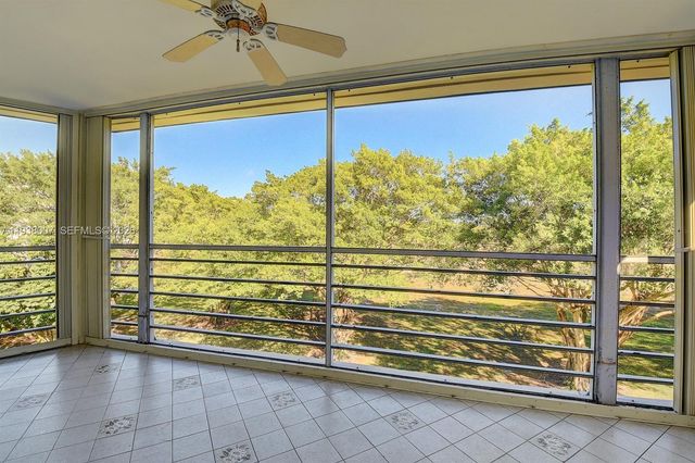 6300 NW 2nd Ave 403, Boca Raton, FL 33487