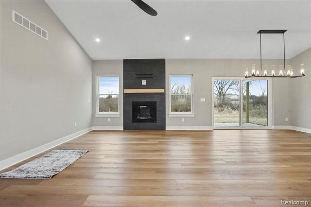 7195 Geraldine Circle, Swartz Creek, MI 48473