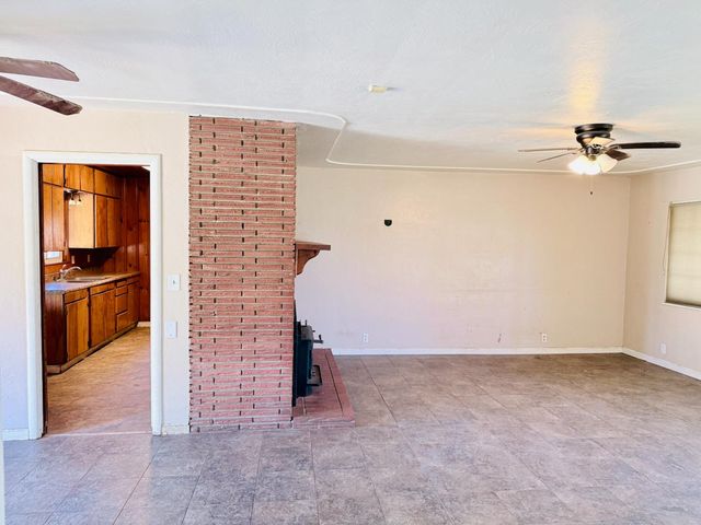 1946 16th St, Olivehurst, CA 95961