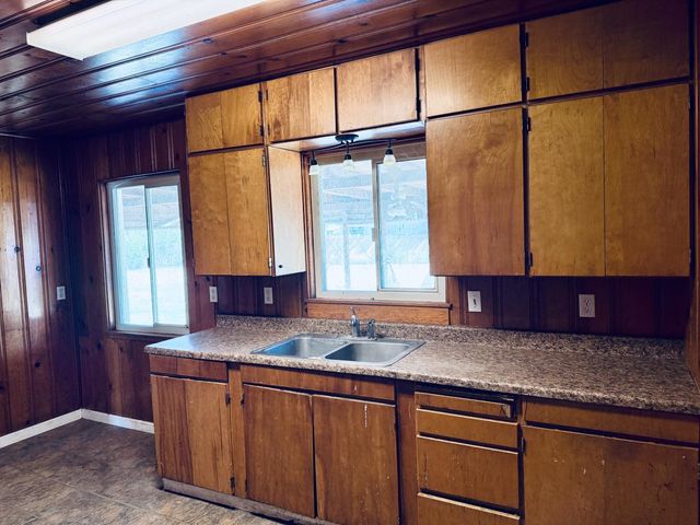 1946 16th St, Olivehurst, CA 95961